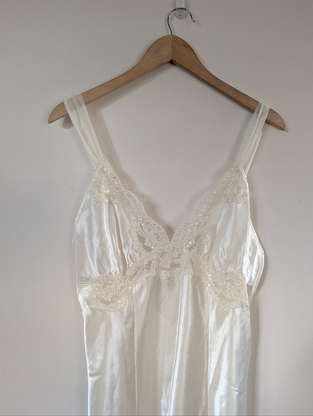 Victoria Secret Y2K 90s Long Maxi Bridal Ivory Nightgown Gown Lace L Large Slit - Picture 2 of 5